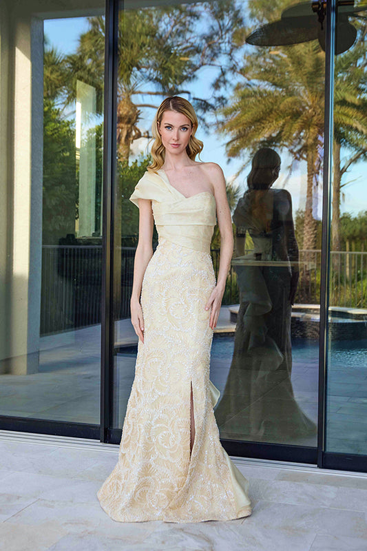 Kelly Chase Couture Gown: 25-536