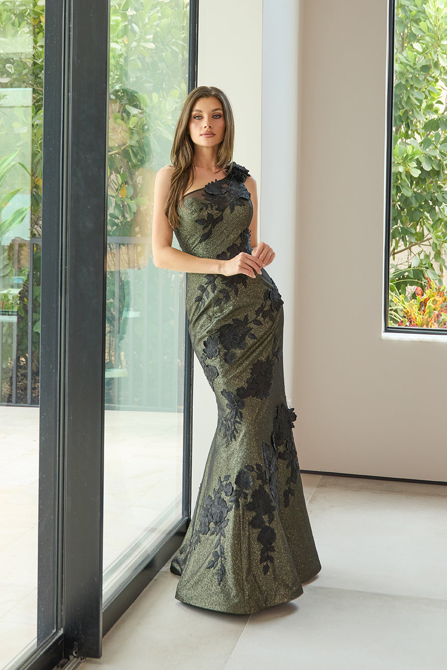 Kelly Chase Couture Gown 26-660