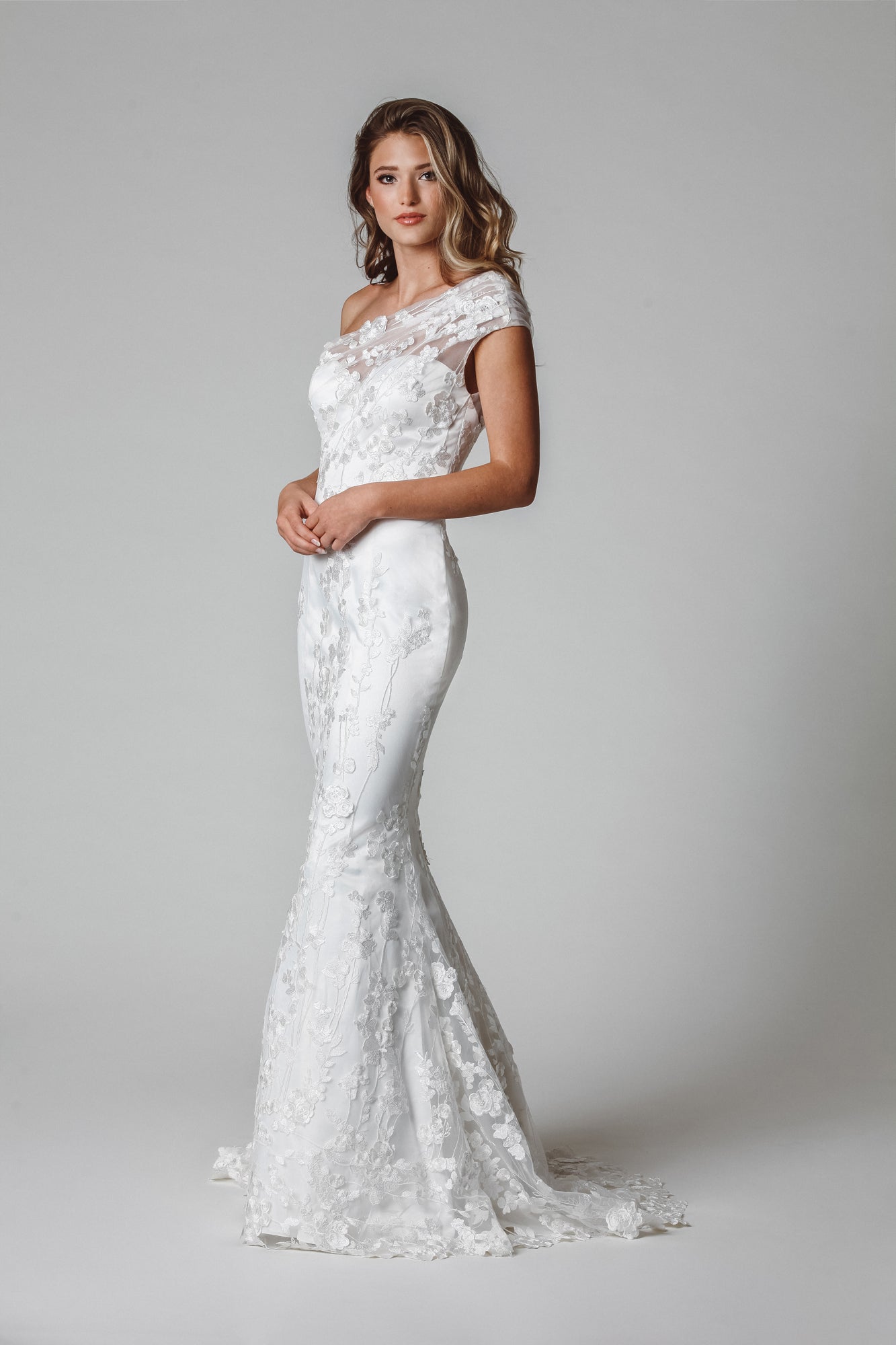 Kelly Chase Couture Wedding Gown Vine